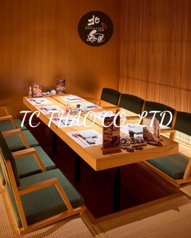 Thảm chiếu Tatami với T.C Thảo tại nhà hàng Hokkaido Sachi - chi nhánh Hùng Vương Plaza 