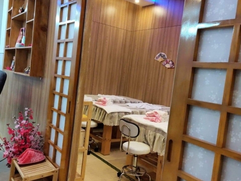 Thảm chiếu Tatami được sử dụng trong Spa