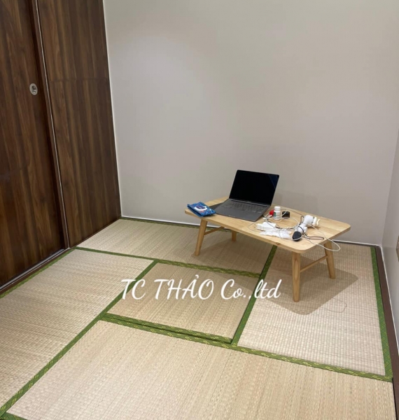 Phòng ngủ kết hợp với tatami trong căn hộ cao cấp ở TPHCM 